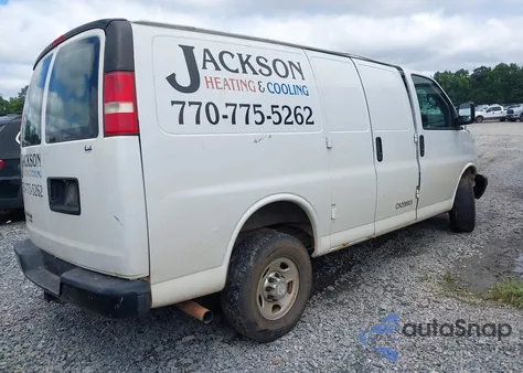 2015 Chevrolet Express 2500 Work Van из США, поврежденный, VIN 1GCWGFFF4F1109150